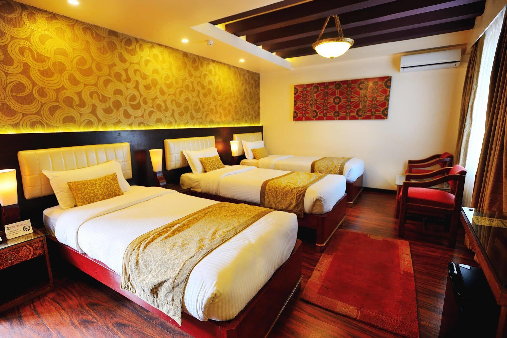 Mandala Boutique Hotel Катманду Экстерьер фото