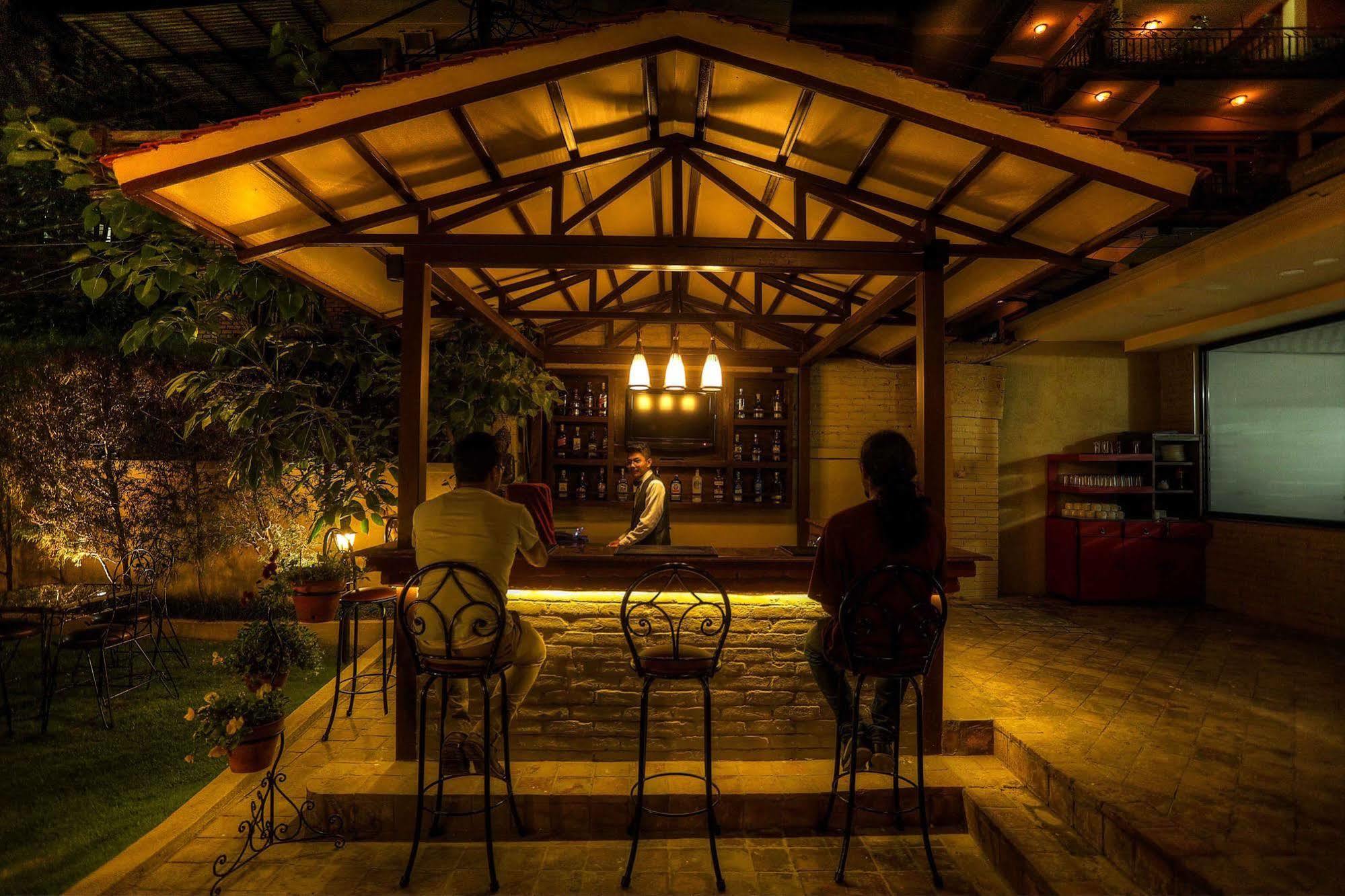 Mandala Boutique Hotel Катманду Экстерьер фото
